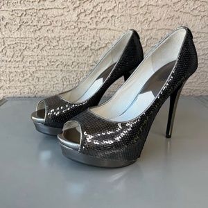 Michael Kors Womens 9.5 Gray Silver Sequin Platform Stiletto Heel Peep Toe Shoe